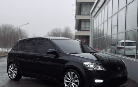 KIA cee'd I рестайлинг, 2010 год, 710 000 рублей, 3 фотография