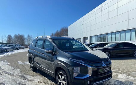 Mitsubishi Xpander, 2022 год, 2 300 000 рублей, 2 фотография