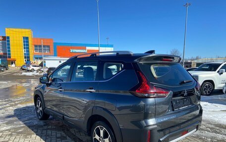 Mitsubishi Xpander, 2022 год, 2 300 000 рублей, 5 фотография