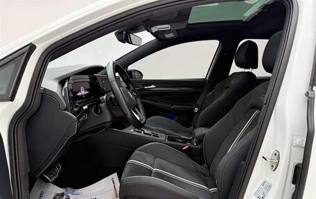 Volkswagen Golf VIII, 2022 год, 1 765 505 рублей, 6 фотография