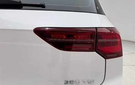 Volkswagen Golf VIII, 2022 год, 1 765 505 рублей, 19 фотография