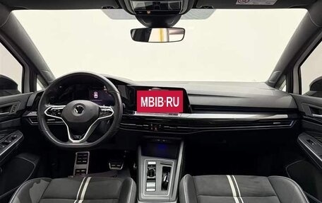 Volkswagen Golf VIII, 2022 год, 1 765 505 рублей, 2 фотография