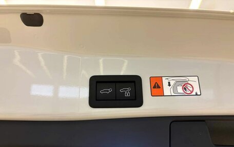 Toyota RAV4, 2025 год, 4 965 000 рублей, 8 фотография