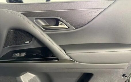 Lexus LX, 2025 год, 23 790 000 рублей, 26 фотография