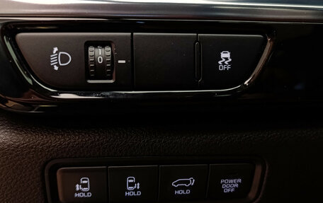 KIA Carnival, 2021 год, 4 250 000 рублей, 26 фотография