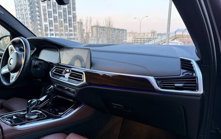 BMW X5, 2019 год, 5 550 000 рублей, 3 фотография