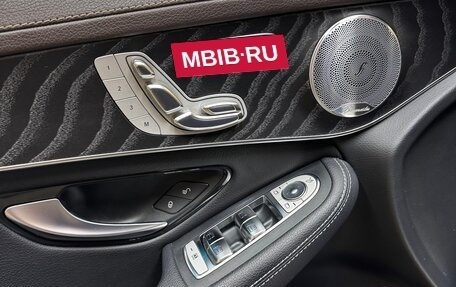 Mercedes-Benz GLC, 2018 год, 3 300 000 рублей, 19 фотография