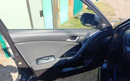 Honda Accord VIII рестайлинг, 2012 год, 1 900 000 рублей, 20 фотография