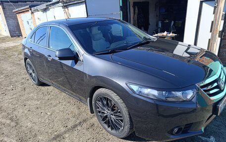 Honda Accord VIII рестайлинг, 2012 год, 1 900 000 рублей, 21 фотография