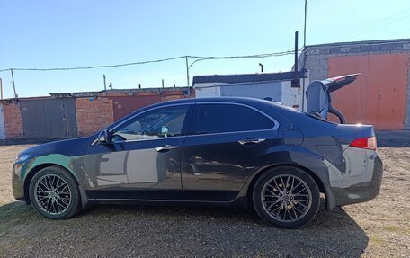 Honda Accord VIII рестайлинг, 2012 год, 1 900 000 рублей, 28 фотография