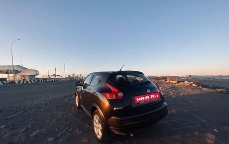 Nissan Juke II, 2012 год, 900 000 рублей, 6 фотография