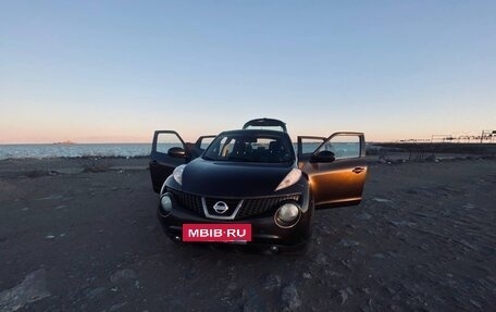 Nissan Juke II, 2012 год, 900 000 рублей, 7 фотография
