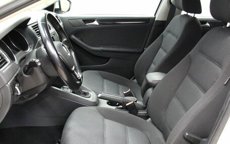 Volkswagen Jetta VI, 2018 год, 1 499 000 рублей, 15 фотография