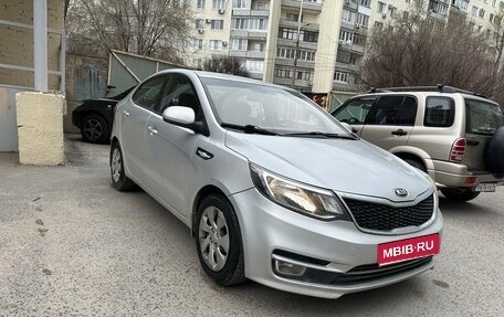 KIA Rio III рестайлинг, 2016 год, 845 000 рублей, 1 фотография
