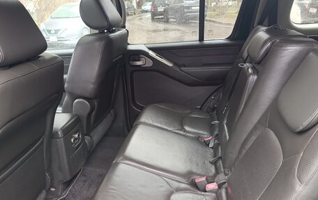 Nissan Pathfinder, 2006 год, 950 000 рублей, 12 фотография