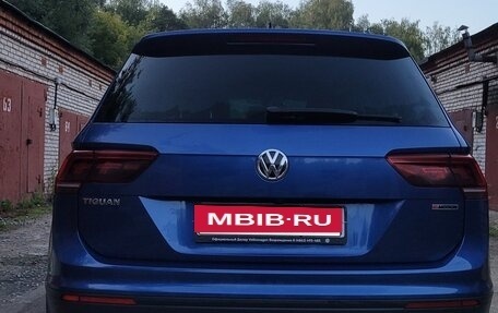 Volkswagen Tiguan II, 2018 год, 2 350 000 рублей, 8 фотография