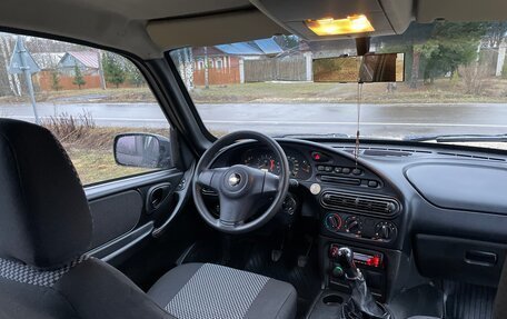 Chevrolet Niva I рестайлинг, 2012 год, 490 000 рублей, 12 фотография