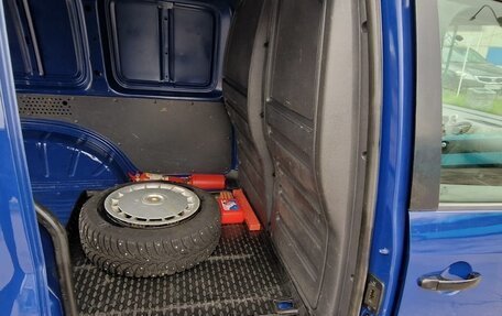 Volkswagen Caddy III рестайлинг, 2013 год, 820 000 рублей, 13 фотография