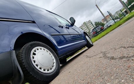 Volkswagen Caddy III рестайлинг, 2013 год, 820 000 рублей, 21 фотография