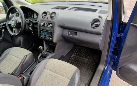 Volkswagen Caddy III рестайлинг, 2013 год, 820 000 рублей, 20 фотография