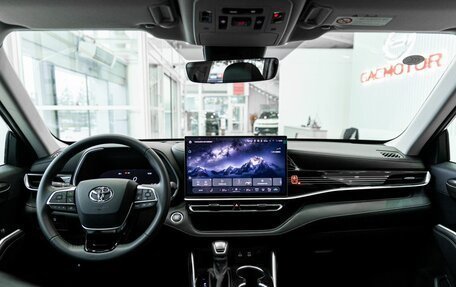 Toyota Highlander, 2025 год, 6 200 000 рублей, 16 фотография