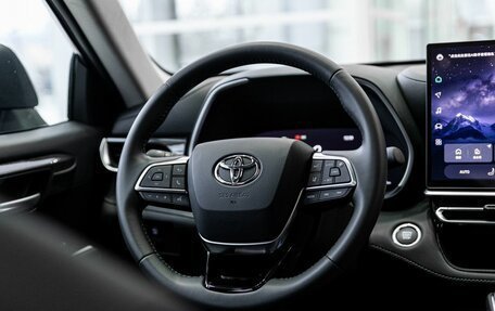 Toyota Highlander, 2025 год, 6 200 000 рублей, 10 фотография