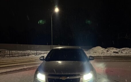 Chevrolet Cruze II, 2011 год, 500 000 рублей, 3 фотография
