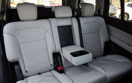 Mercedes-Benz GLS, 2016 год, 4 499 000 рублей, 27 фотография