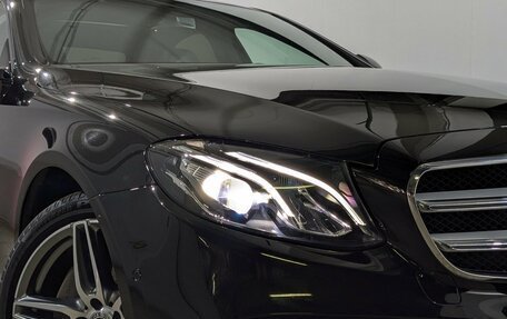 Mercedes-Benz E-Класс, 2020 год, 4 100 000 рублей, 11 фотография