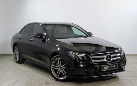 Mercedes-Benz E-Класс, 2020 год, 4 100 000 рублей, 10 фотография
