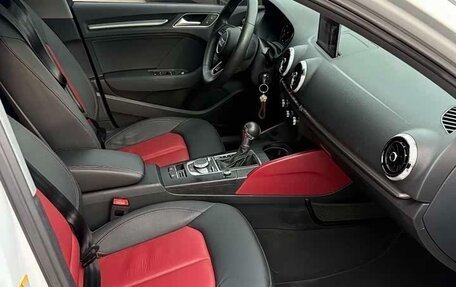 Audi A3, 2018 год, 1 700 505 рублей, 8 фотография