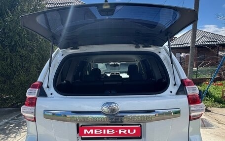 Toyota Land Cruiser Prado 150 рестайлинг 2, 2013 год, 3 050 000 рублей, 13 фотография