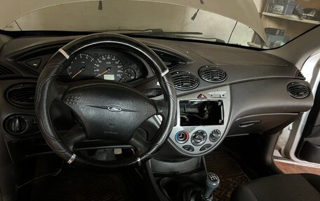 Ford Focus IV, 2004 год, 90 000 рублей, 2 фотография
