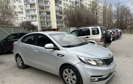 KIA Rio III рестайлинг, 2016 год, 845 000 рублей, 3 фотография