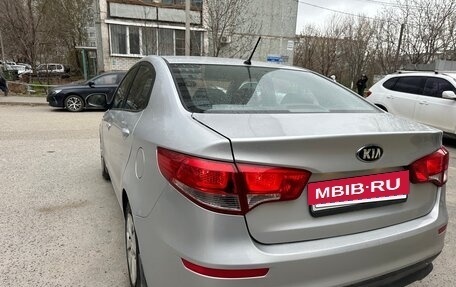 KIA Rio III рестайлинг, 2016 год, 845 000 рублей, 10 фотография