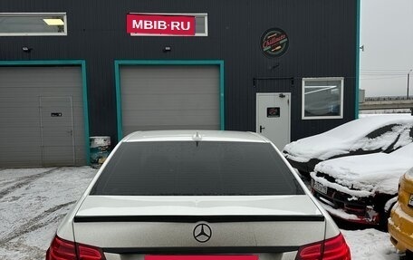 Mercedes-Benz E-Класс, 2013 год, 1 970 000 рублей, 23 фотография