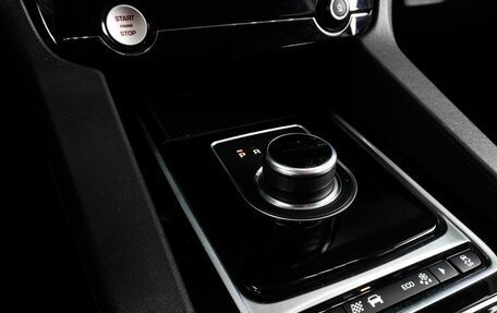 Jaguar F-Pace, 2017 год, 2 465 000 рублей, 17 фотография