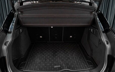 Jaguar F-Pace, 2017 год, 2 465 000 рублей, 29 фотография