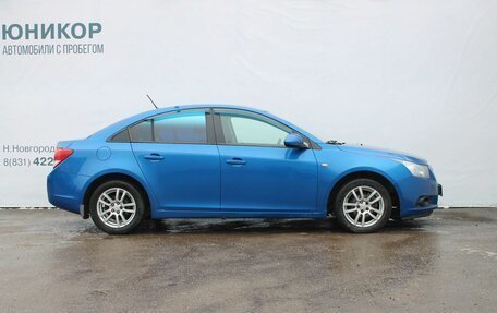 Chevrolet Cruze II, 2011 год, 719 000 рублей, 4 фотография