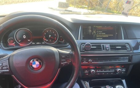 BMW 5 серия, 2013 год, 2 350 000 рублей, 8 фотография