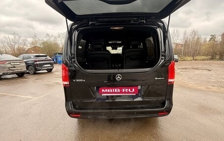 Mercedes-Benz V-Класс, 2023 год, 9 490 000 рублей, 4 фотография