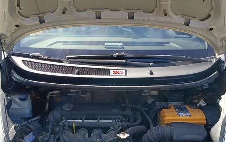 KIA Venga I, 2011 год, 800 000 рублей, 5 фотография