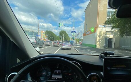 Mercedes-Benz V-Класс, 2018 год, 3 550 000 рублей, 4 фотография