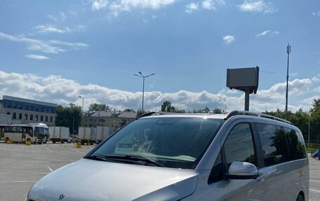 Mercedes-Benz V-Класс, 2018 год, 3 550 000 рублей, 8 фотография