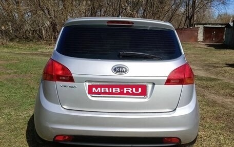 KIA Venga I, 2011 год, 800 000 рублей, 4 фотография