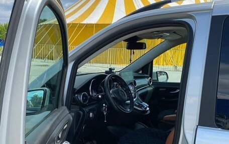 Mercedes-Benz V-Класс, 2018 год, 3 550 000 рублей, 18 фотография