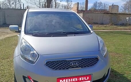 KIA Venga I, 2011 год, 800 000 рублей, 3 фотография