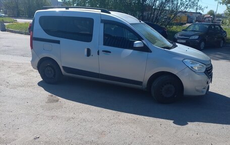 Renault Dokker, 2018 год, 620 000 рублей, 2 фотография