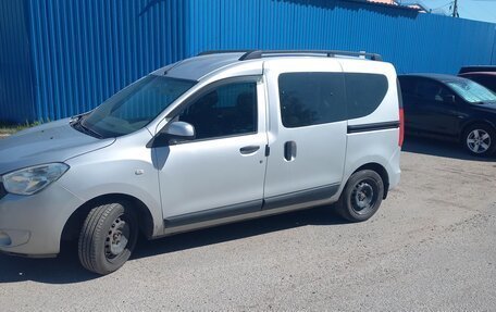 Renault Dokker, 2018 год, 620 000 рублей, 4 фотография