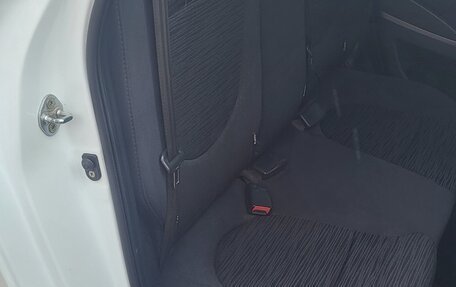 Hyundai Solaris II рестайлинг, 2014 год, 680 000 рублей, 13 фотография